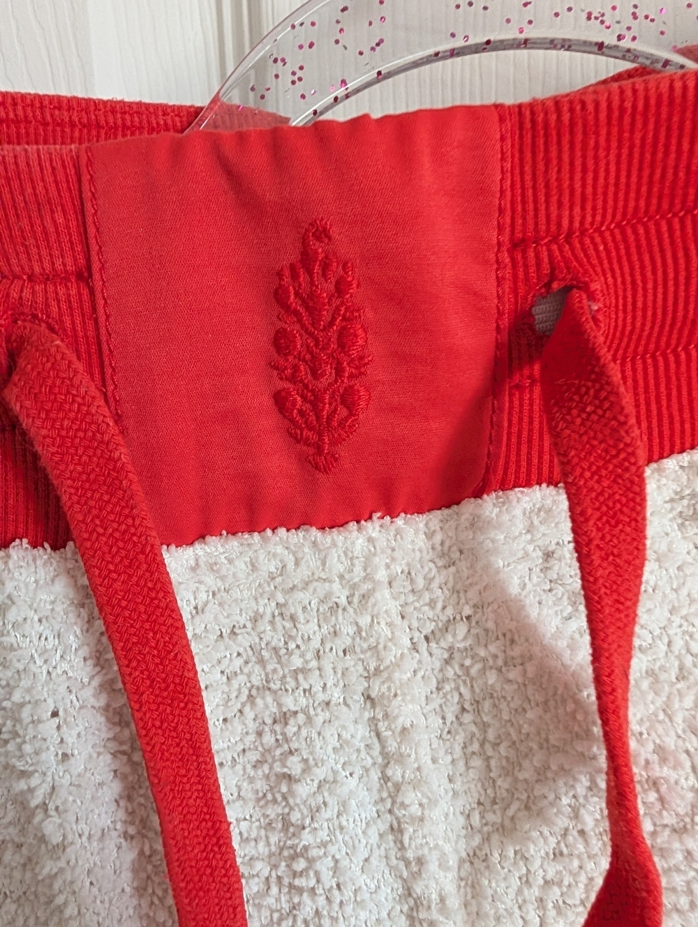 FP Movement by Free People Sherpa Joggers – Red & Ivory Colorblock – SizeS